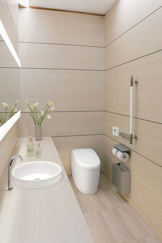 TOTO Neorest RH MS988CUMFG Dual Flush Integrated Bidet Toilet Combination