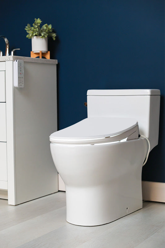 Alpha UX Pearl Bidet Toilet Seat | BidetKing.com